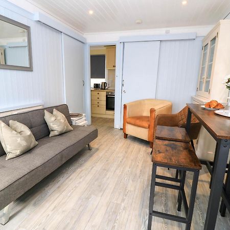 Ronita Lyme Regis Exterior foto