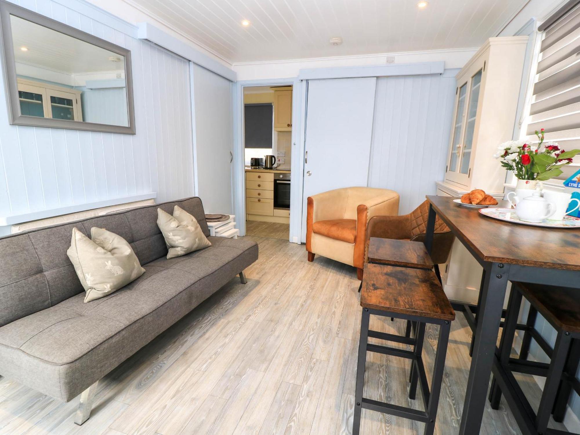 Ronita Lyme Regis Exterior foto