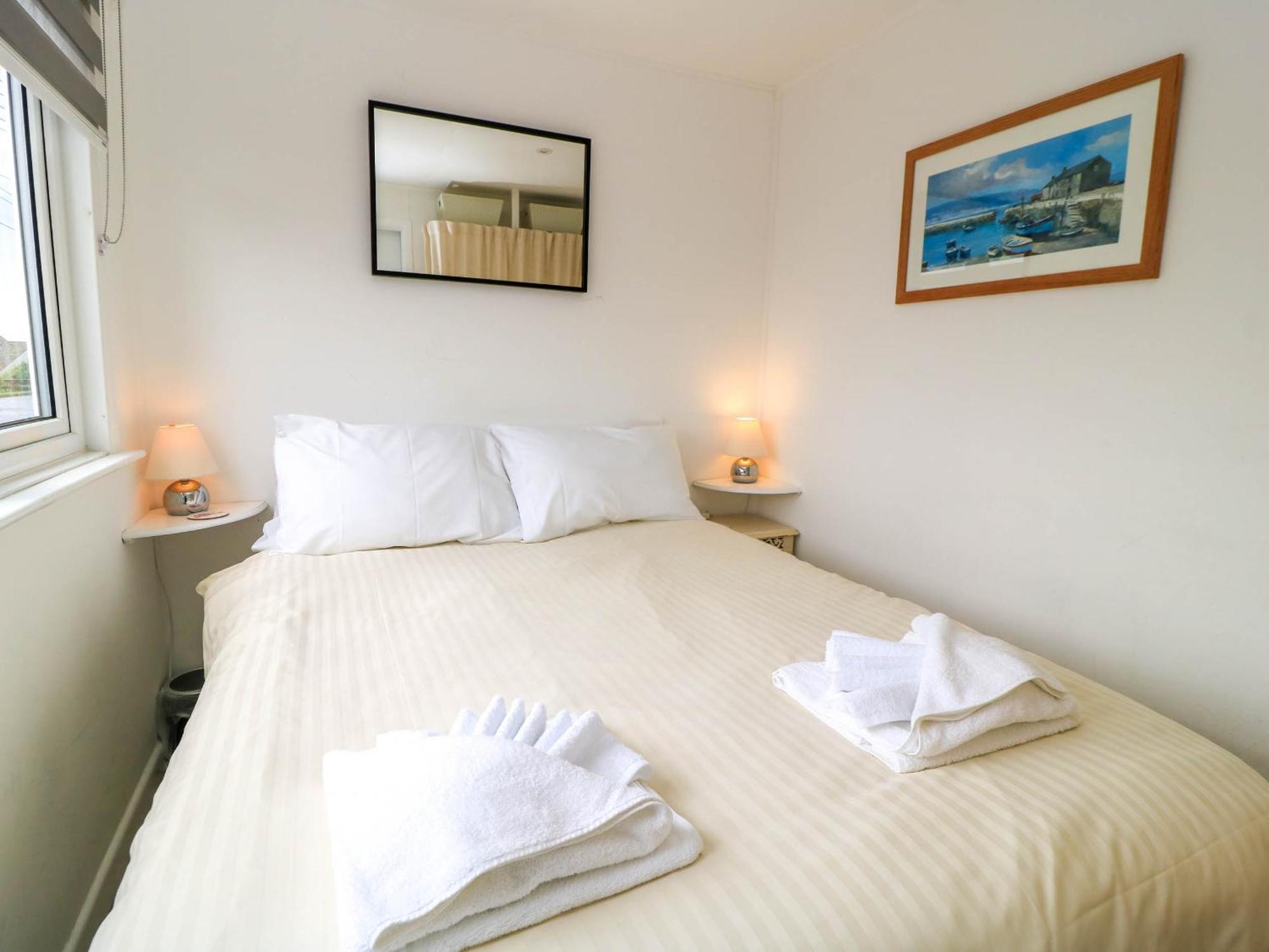 Ronita Lyme Regis Exterior foto